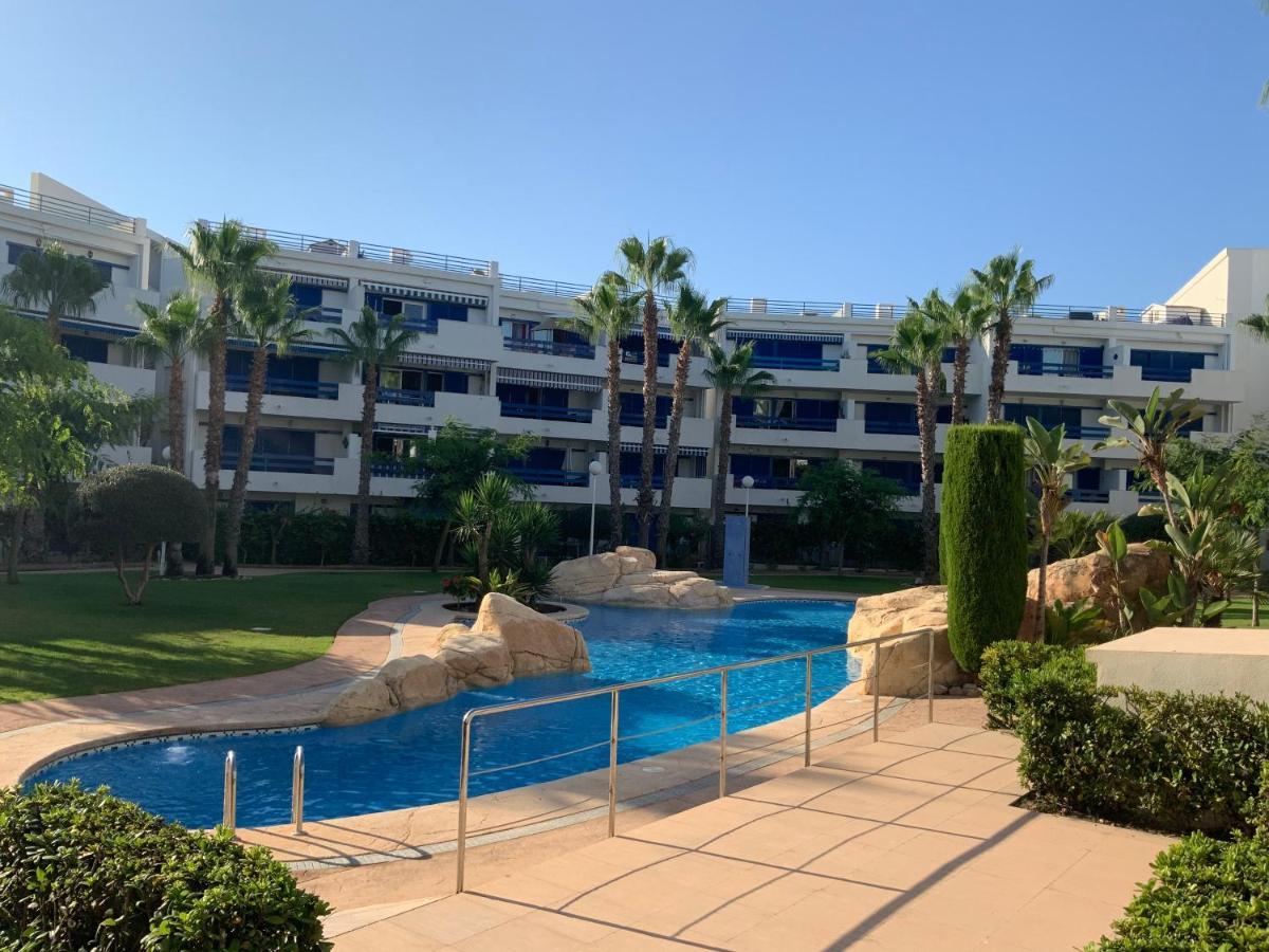 Апартаменти Coral House - La Calma - Playa Flamenca - Big Terrace & 4 Swimming Pools. Екстер'єр фото